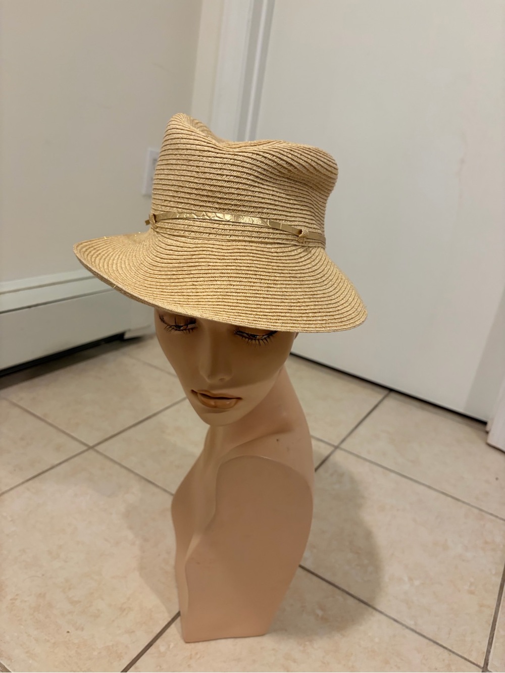 August Women’s Gold Metallic Woven Wide Brim Fedora Sun Hat